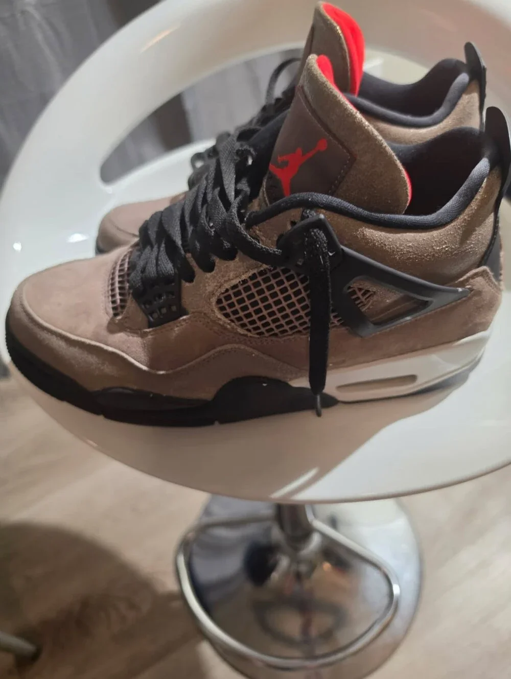 Jordan 4 Retro Toupe